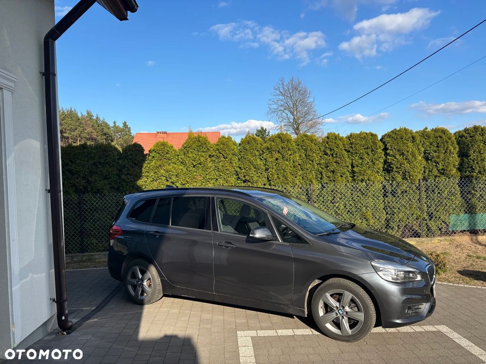 BMW Seria 2 218i GT - 2