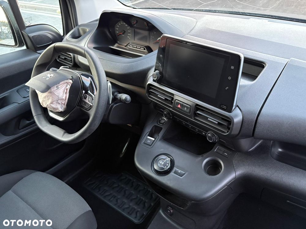 Peugeot Partner _ AUTOMAT _ 1.5 BleuHDI 130KM _ Full Wersja - 12