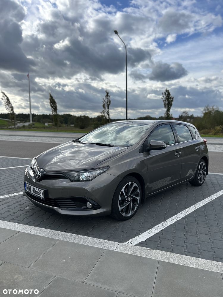 Toyota Auris - 5