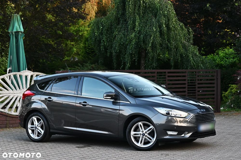 Ford Focus 1.5 EcoBoost Titanium - 8
