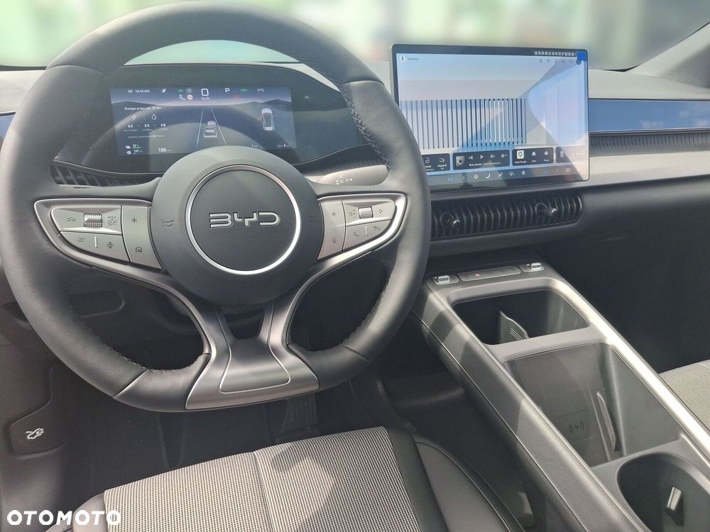 BYD Dolphin - 15