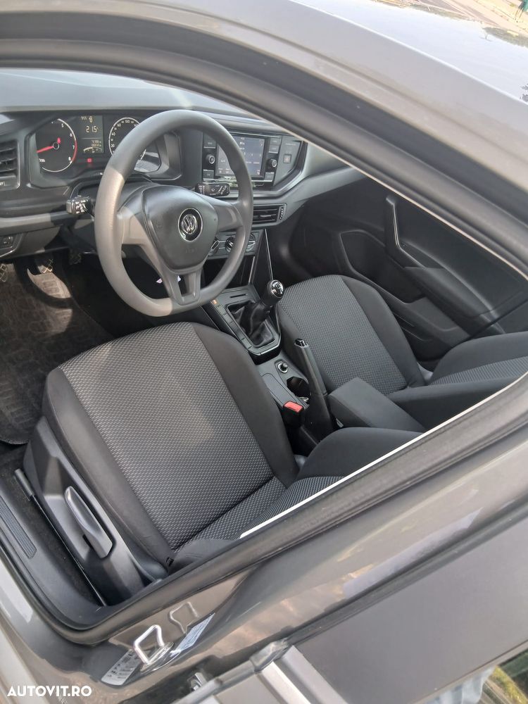 Volkswagen Polo - 10