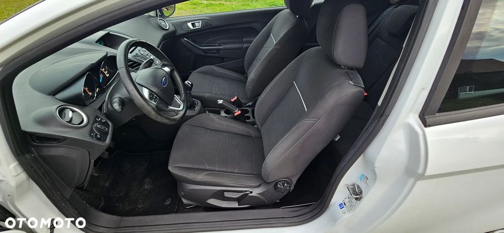 Ford Fiesta 1.25 Trend - 11