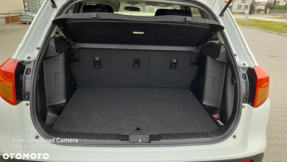Suzuki Vitara 1.6 Comfort 2WD - 9