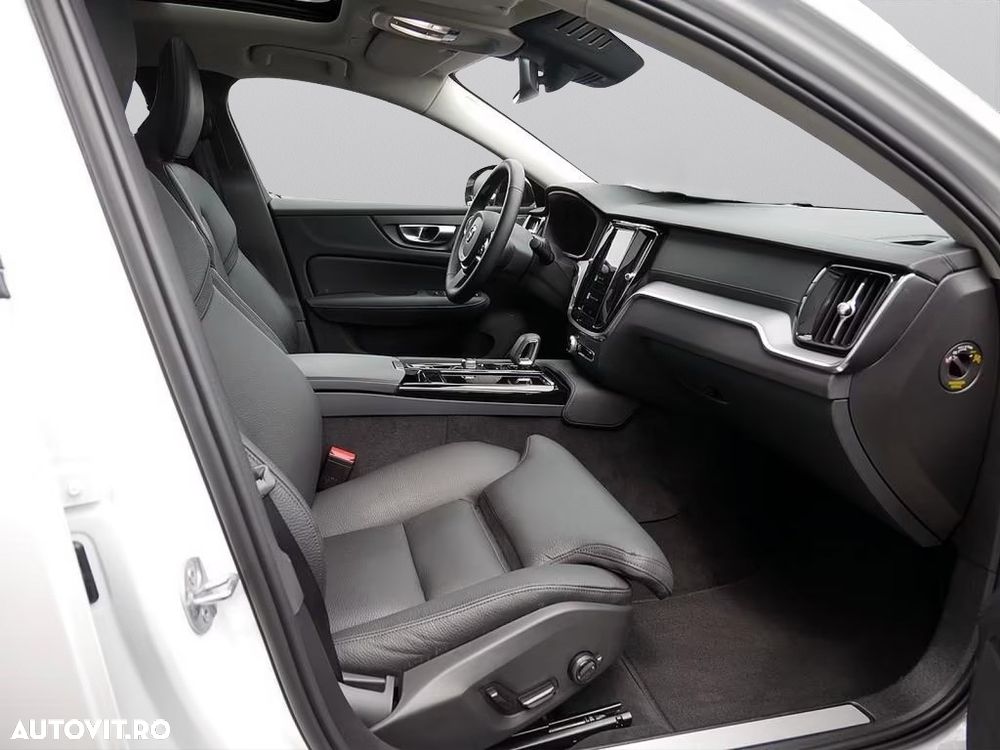 Volvo S60 T8 Recharge AWD Ultimate Dark - 9