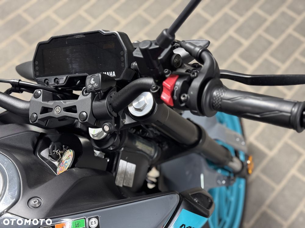 Yamaha MT - 11