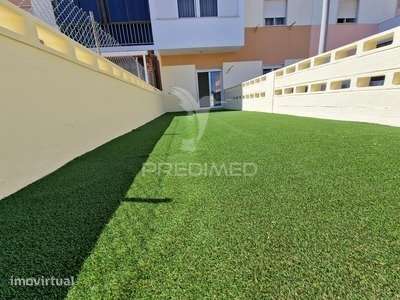 Apartamento T3 à venda em Massamá - Grande imagem: 2/16