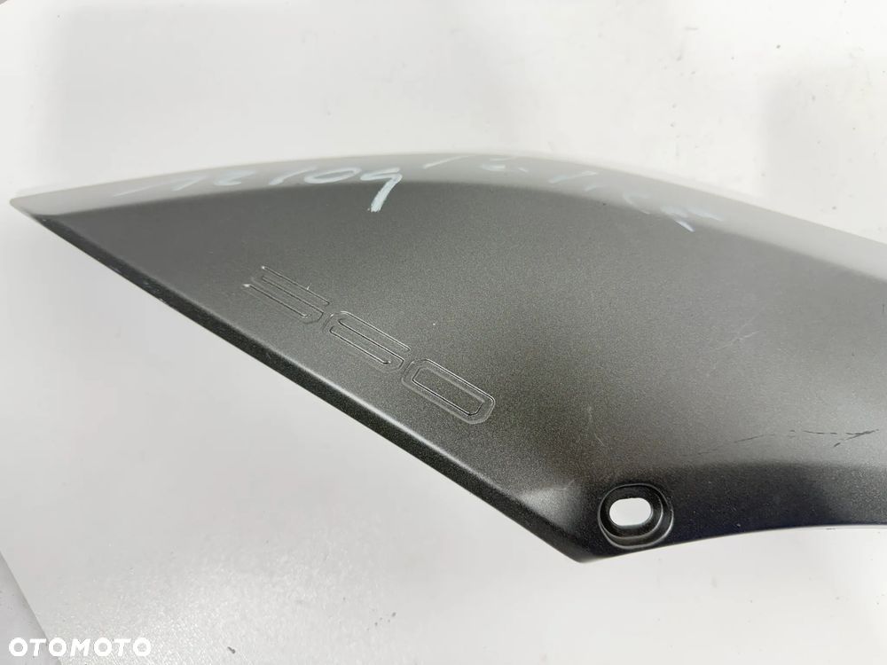 Listwa boczek P   Yamaha T-Max   560   TMAX    18-21R - 2