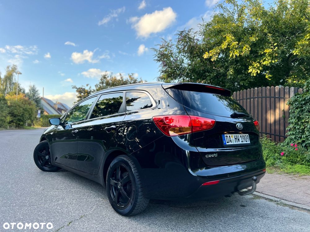 Kia Ceed 1.6 GDI Platinum Edition - 3