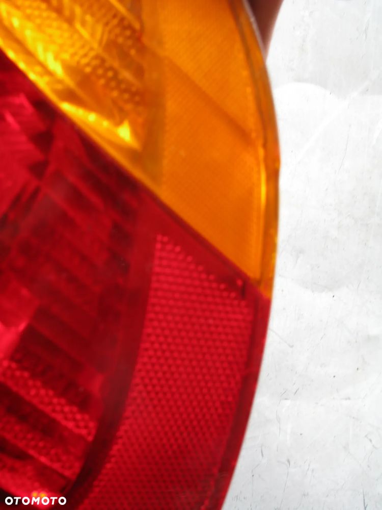 BMW E46 LAMPA PRAWY TYŁ SEDAN - 3
