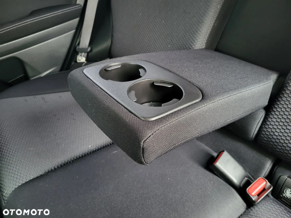 Subaru Forester 2.0i Comfort Lineartronic - 22
