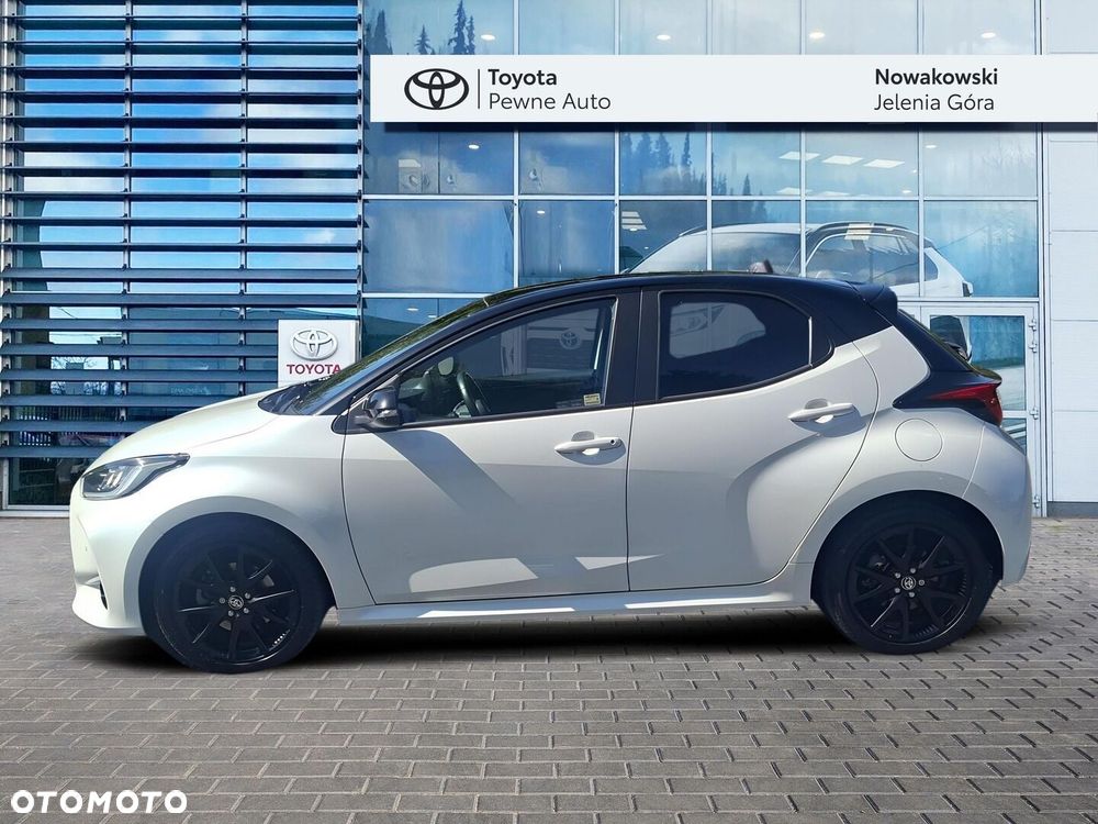 Toyota Yaris - 3