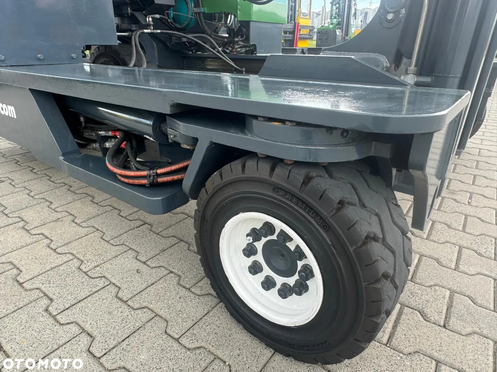 Combilift Combilift C5000// Stan idealny // wolny skok //Niski maszt - 26