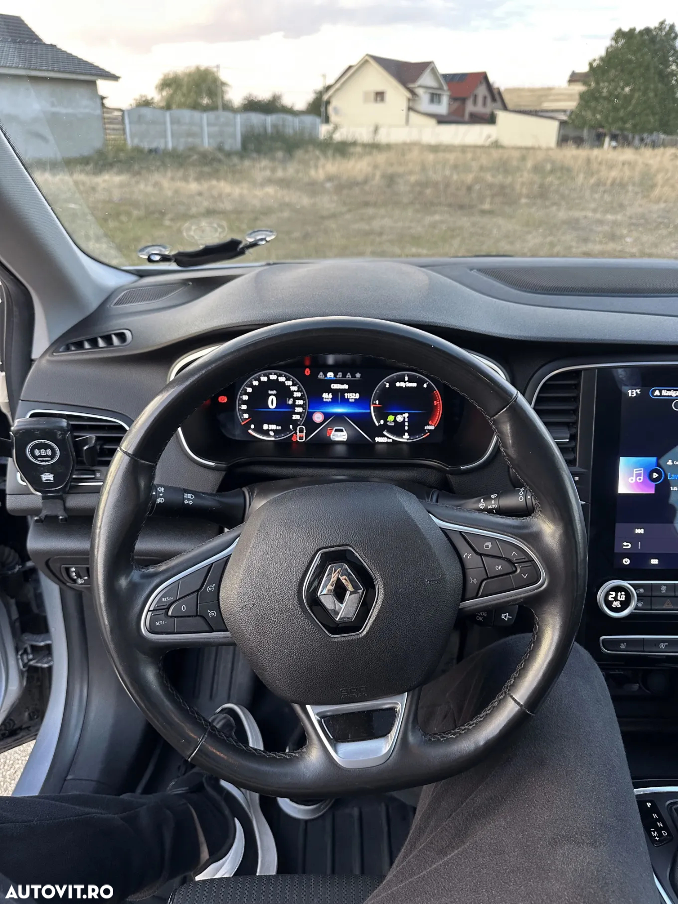 Renault Megane BLUE dCi 115 EDC Techno - 13