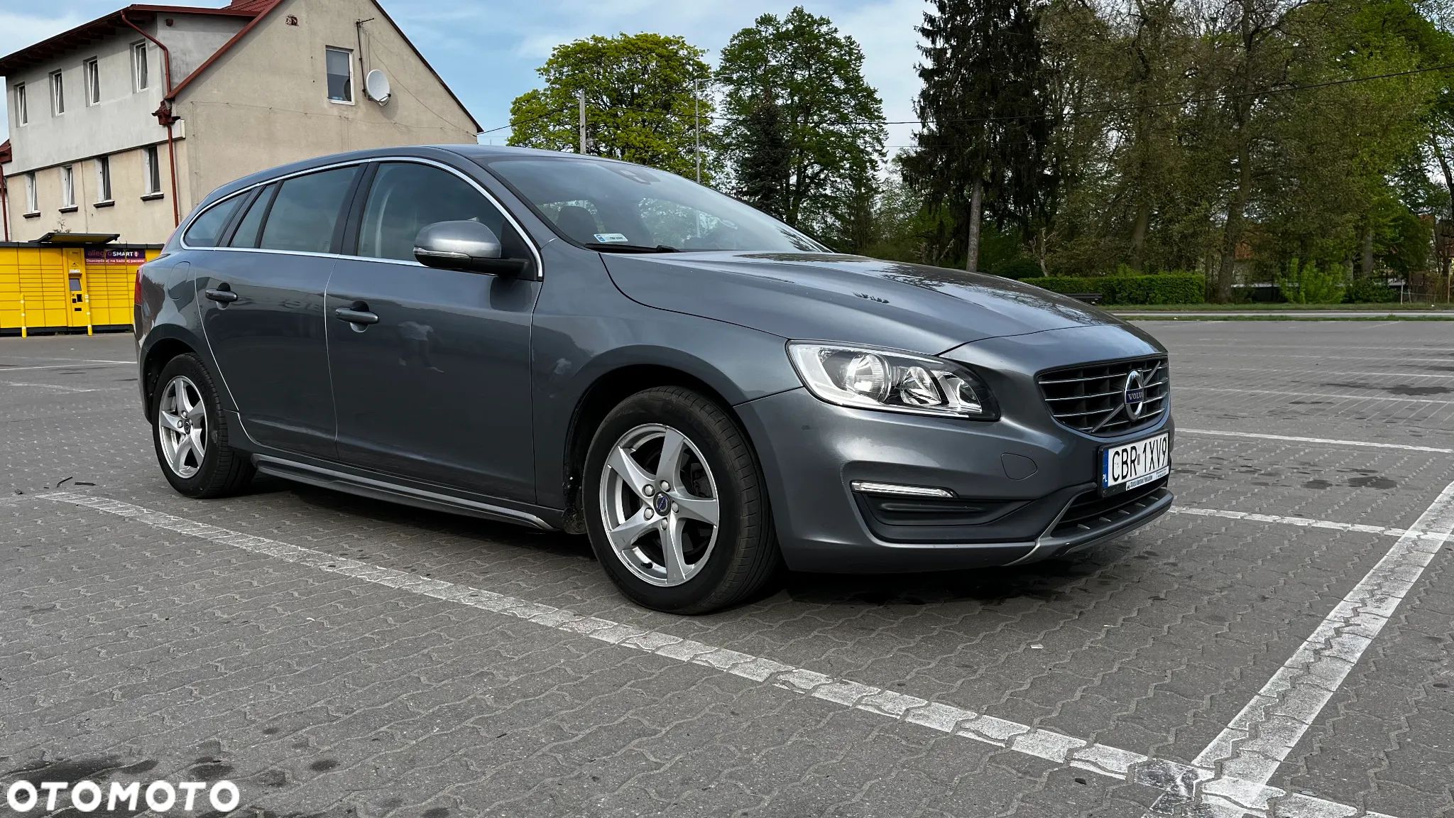 Volvo V60 D2 Geartronic Momentum - 1