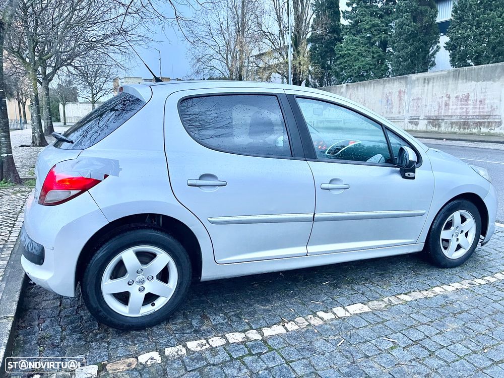 Peugeot 207 1.4 VTi Active - 6