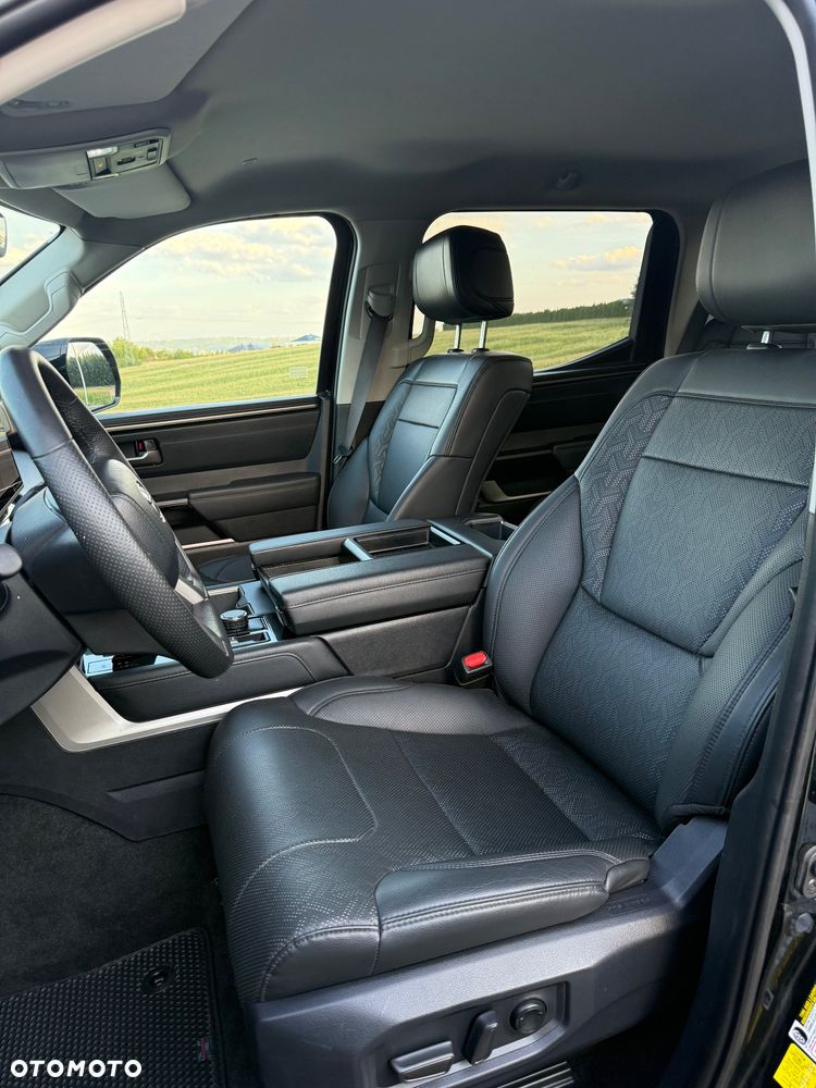 Toyota Tundra - 17