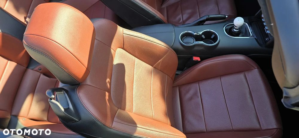 Ford Mustang 2.3 EcoBoost - 18