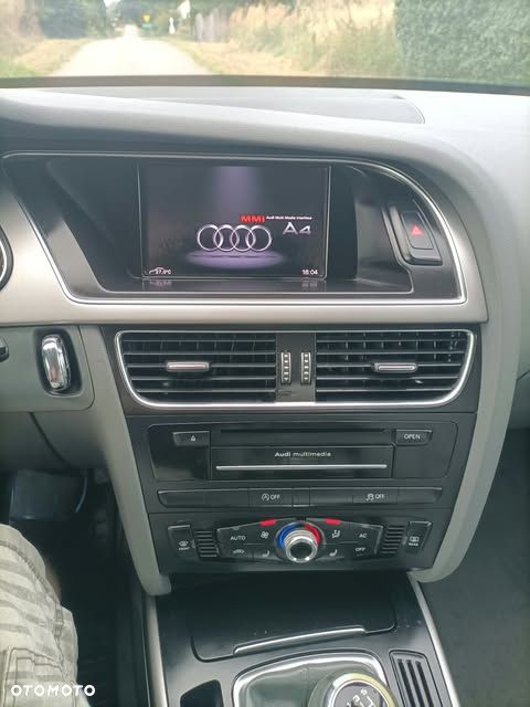 Audi A4 Avant 2.0 TDI 116g DPF Ambiente - 17