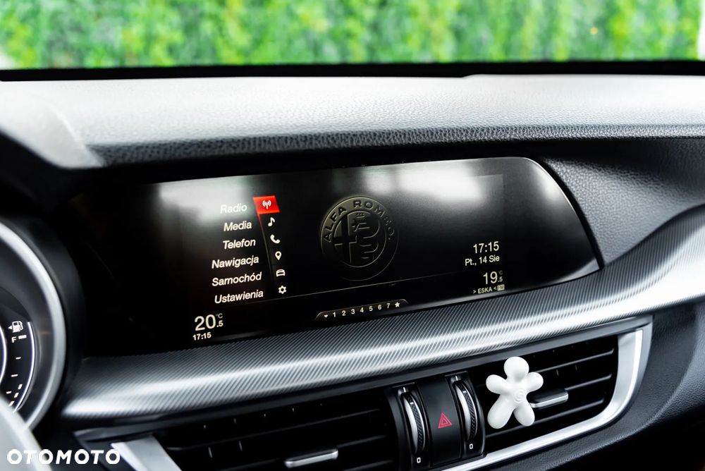 Alfa Romeo Stelvio 2.2 16V AT8-Q4 Executive - 34
