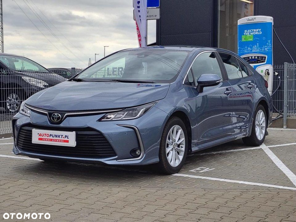 Toyota Corolla - 3