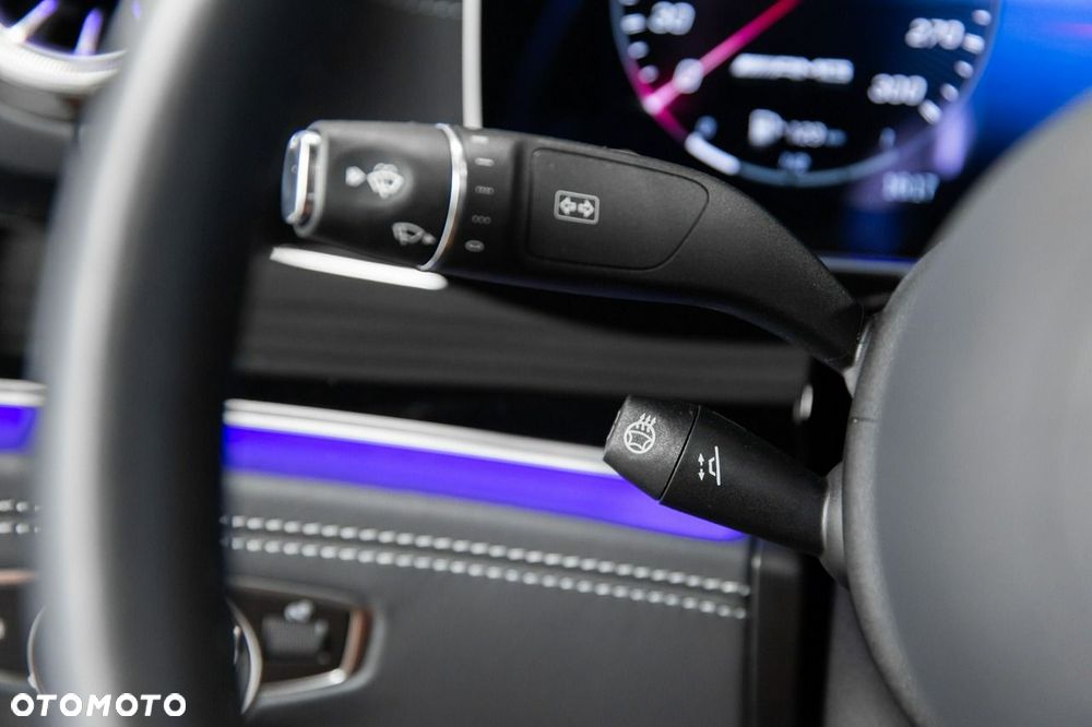 Mercedes-Benz AMG GT - 35