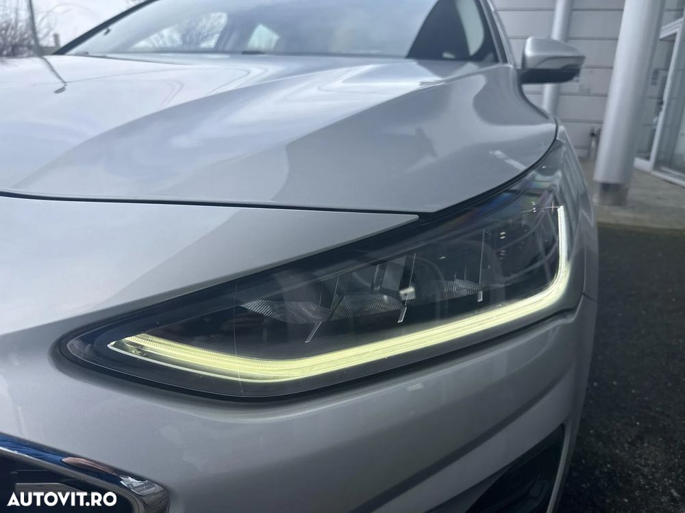 Ford Focus 1.0 EcoBoost Connected - 26