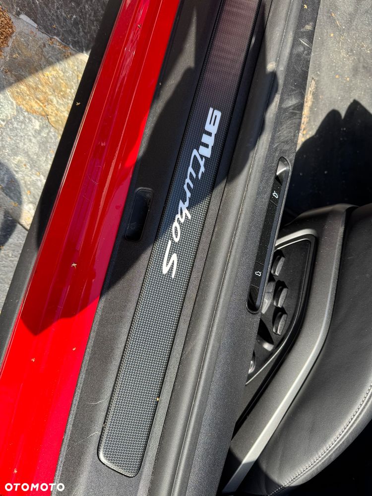 Porsche 911 Carrera Turbo S Cabrio - 5