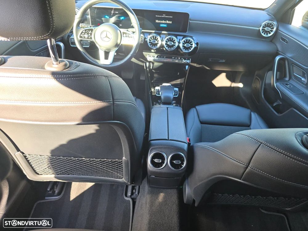 Mercedes-Benz A 180 d Progressive Aut. - 12