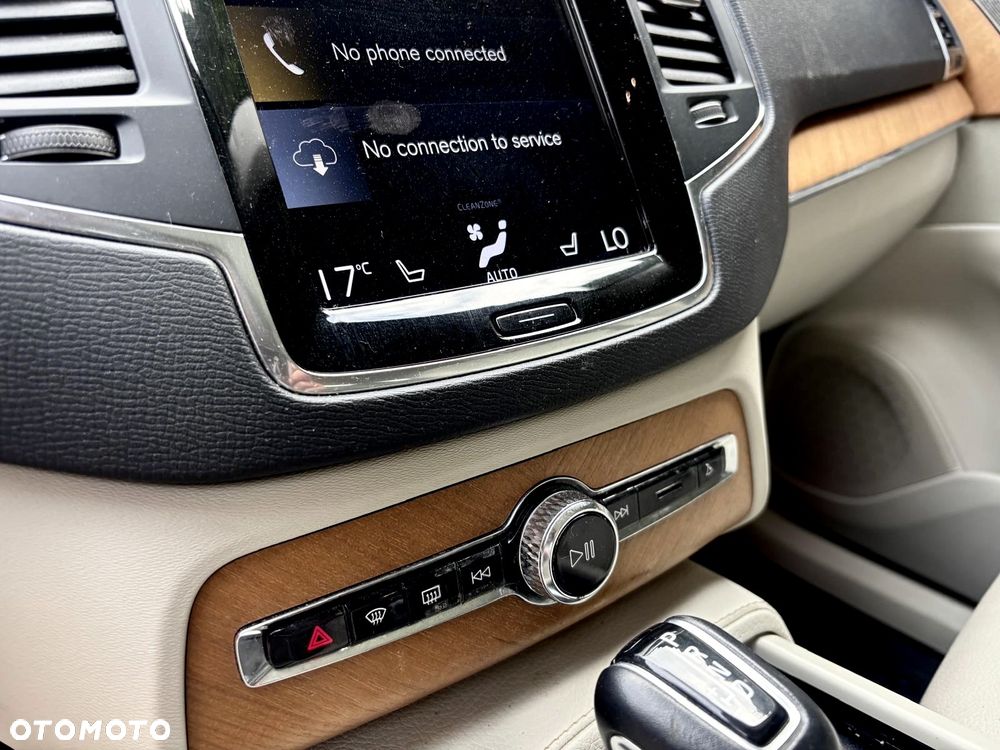 Volvo XC 90 T6 AWD Momentum 7os - 10