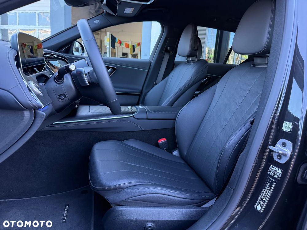 Mercedes-Benz Klasa E 300de 4Matic All-Terrain 9G-TRONIC - 14