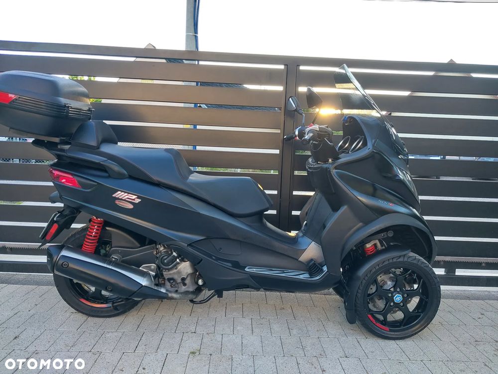 Piaggio MP-3 - 2