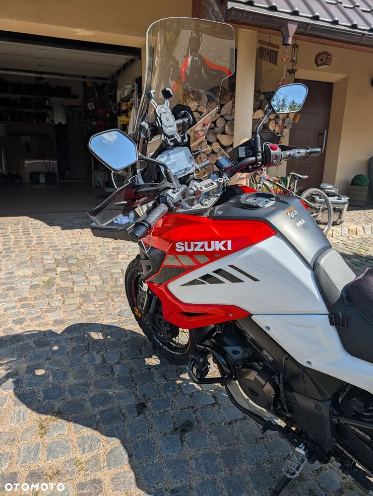 Suzuki DL - 15