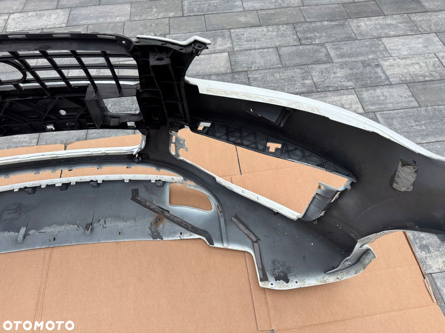 Zderzak Przód AUDI Q7 4L0 V12 W12 LIFT ORYGINAŁ NIE KLEJONY - 15