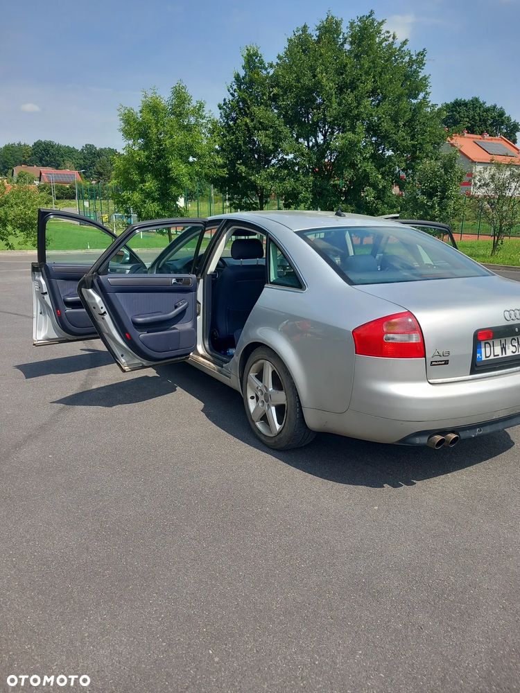 Audi A6 Limousine 2.4 Multitronic - 11
