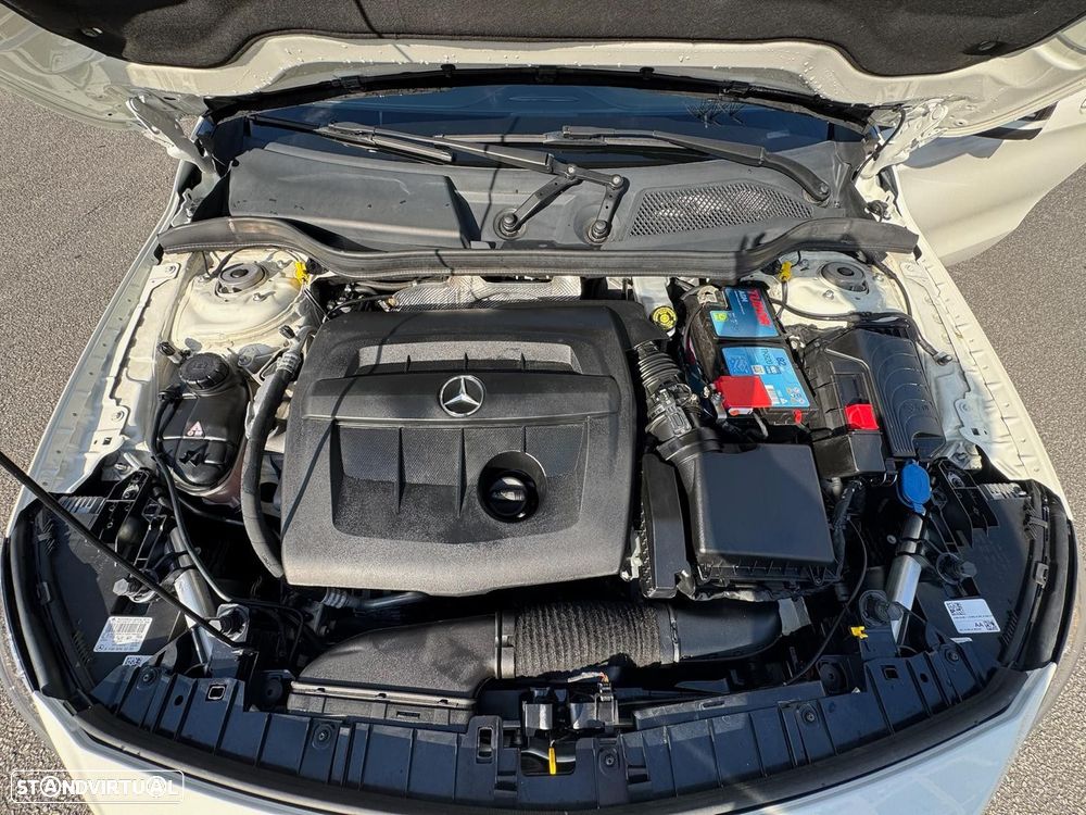 Mercedes-Benz GLA 180 d Urban - 26