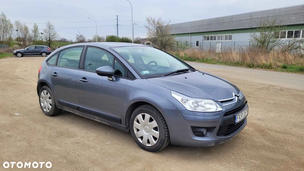 Citroën C4 1.6 VTi Attraction - 1