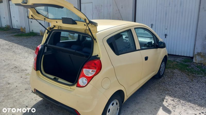 Chevrolet Spark 1.0 LS - 10