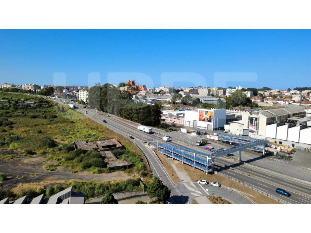 ARRENDA | Armazém | Matosinhos (Via Norte) - Grande imagem: 2/22