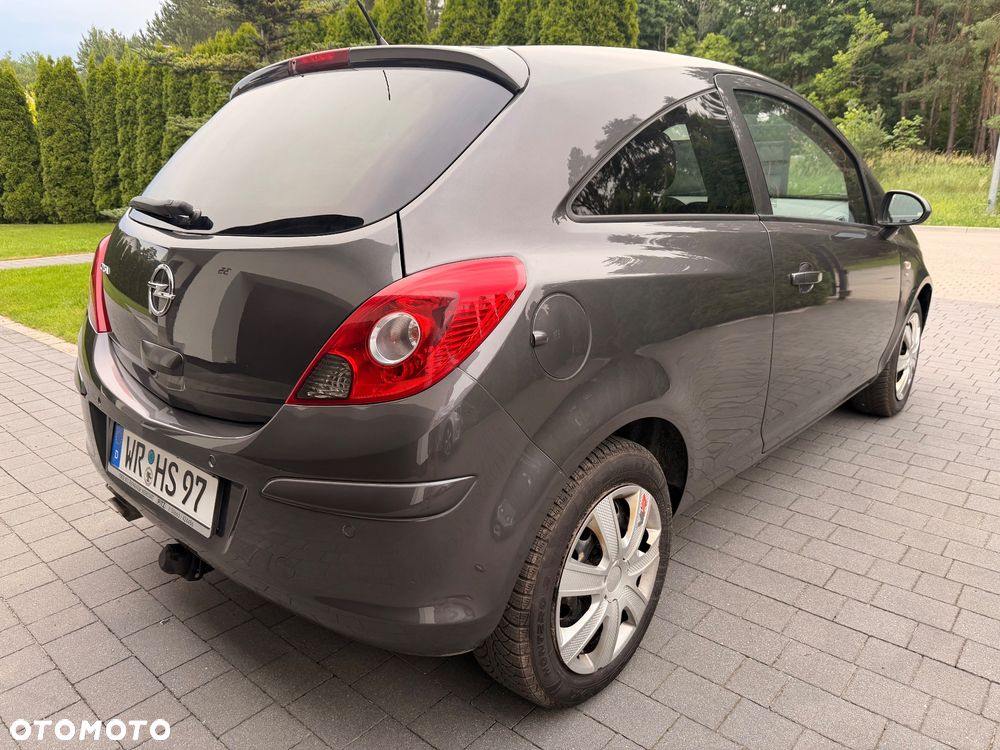 Opel Corsa 1.4 16V Selection - 7