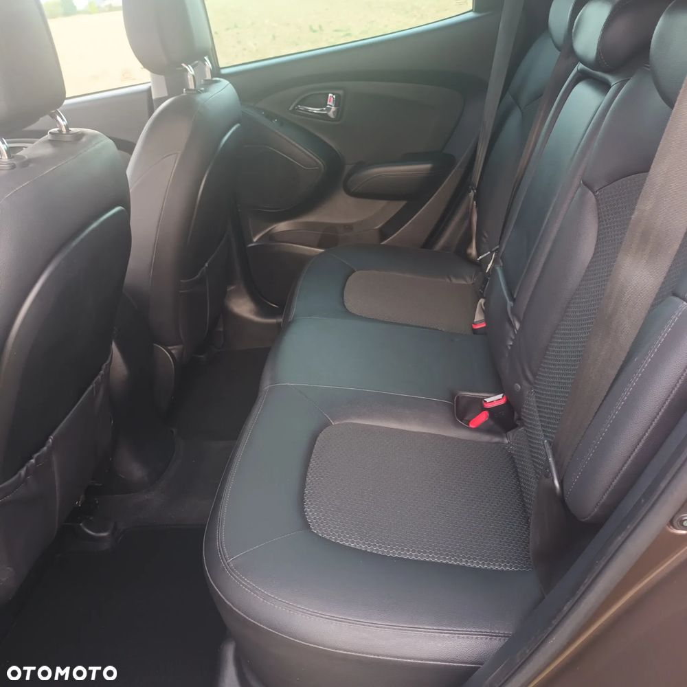 Hyundai ix35 1.7 CRDi 2WD blue Comfort - 13