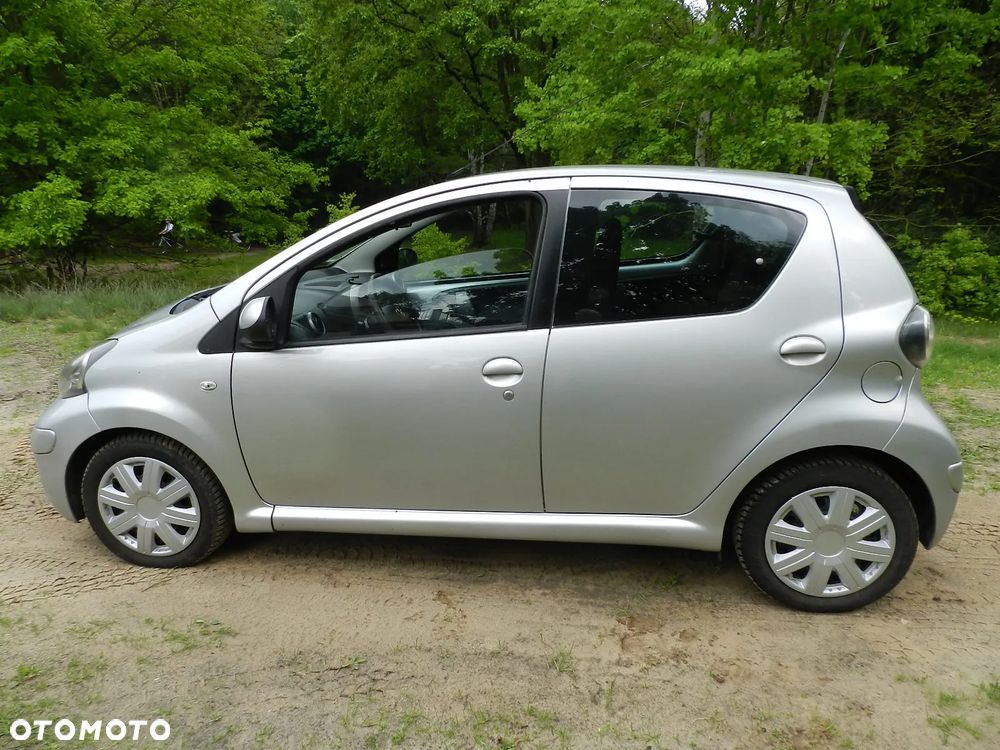 Toyota Aygo - 8