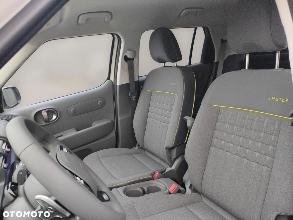 Hyundai Inster 49kWh Cross Smart - 11