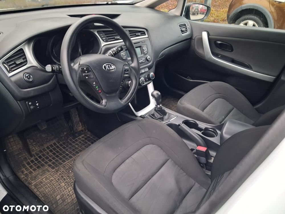 Kia Ceed 1.4 L - 3
