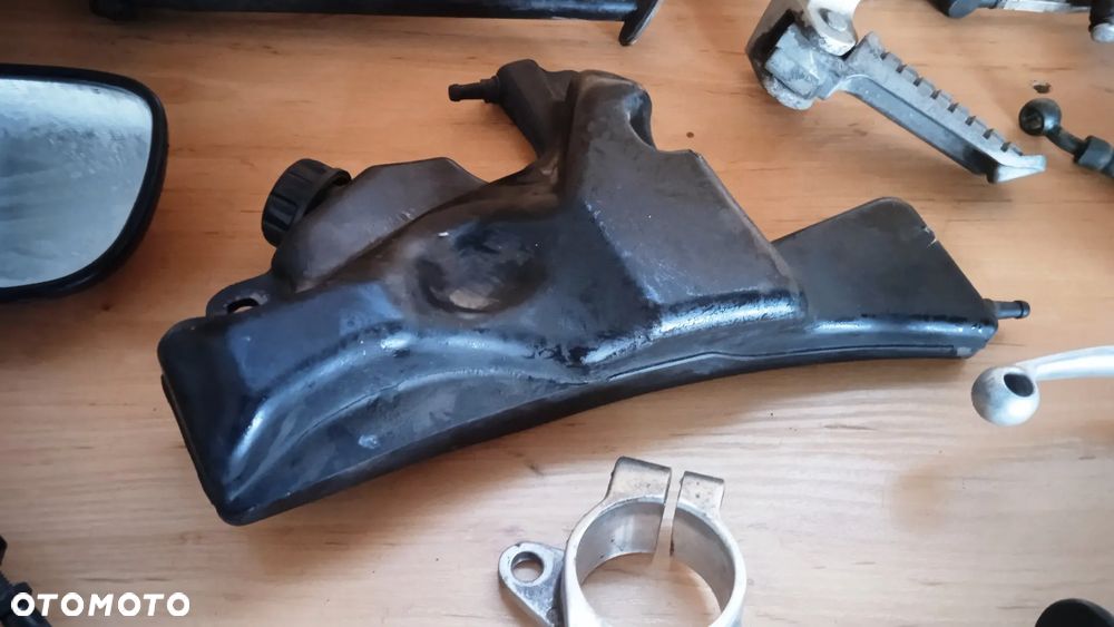 Na części Kawasaki Ninja ZX600G/H967 ZX6R silnik skrzynia rozrusznik alternator bak rama lagi amortyzator kolektor - 10