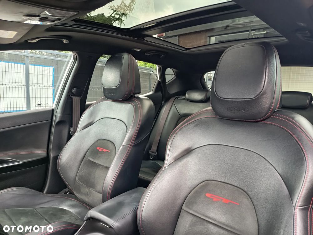 Kia Ceed 1.6 T-GDI GT - 27