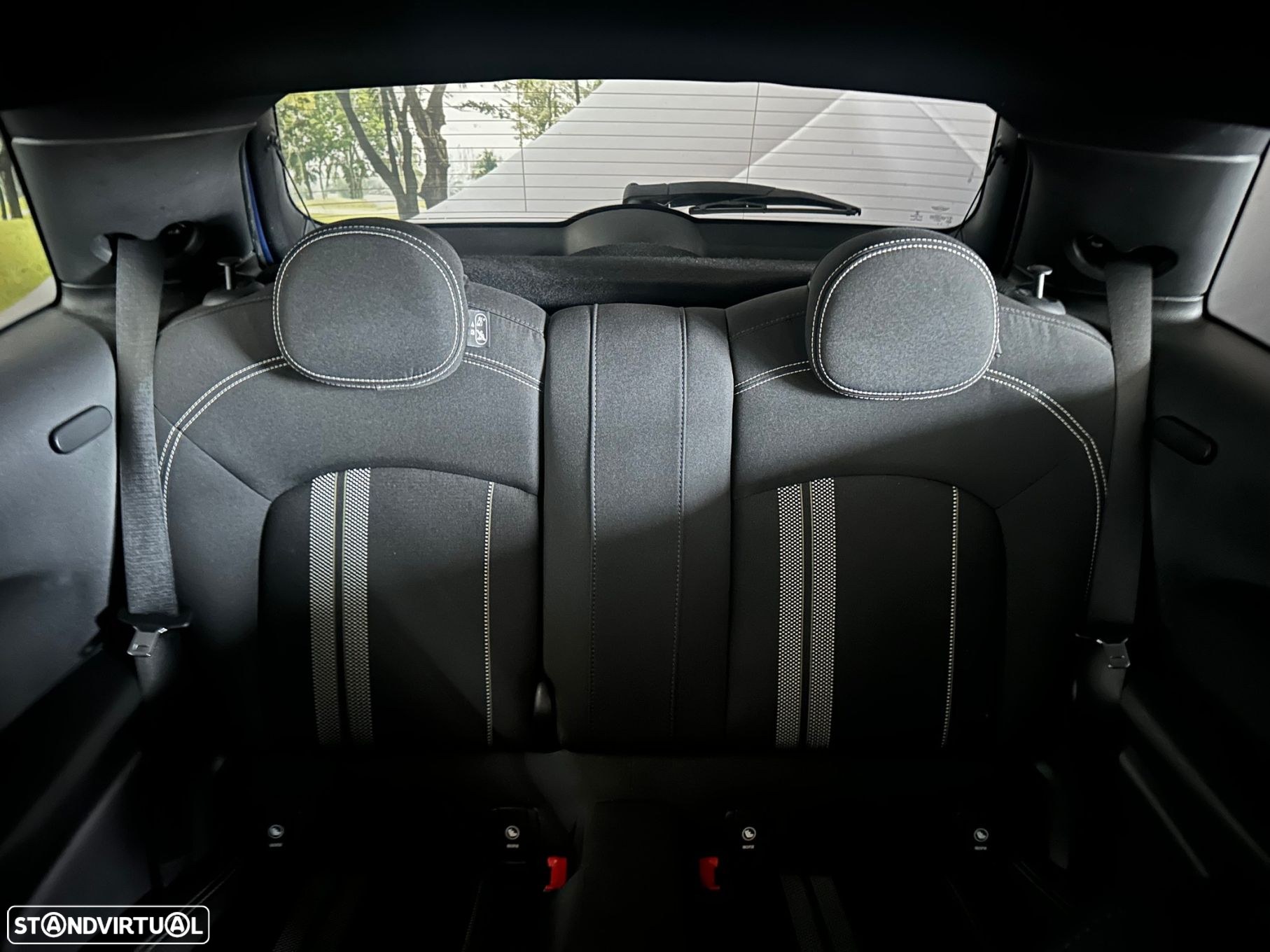 MINI 3 Portas Cooper D - 11