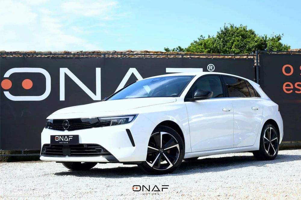 Opel Astra 1.2 T Elegance - 2