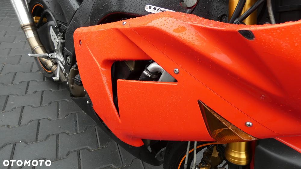 Kawasaki ZX - 18