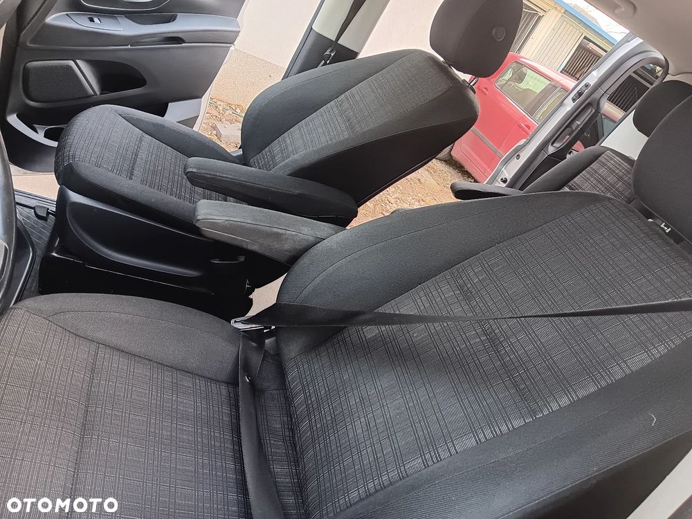 Mercedes-Benz Vito CDI Mixto 447.701 - 11
